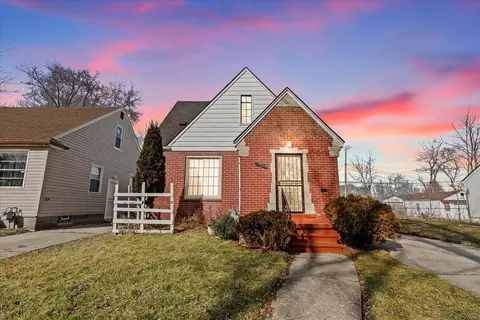 13695 Manning St, Detroit, MI 48205