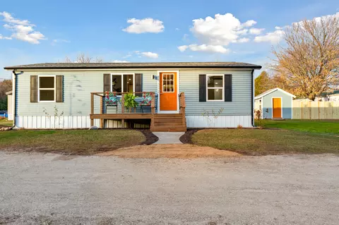 19372 11 Mile Rd, Big Rapids, MI 49307