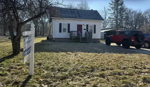 5454 Collingwood Ave, Kalamazoo, MI 49004