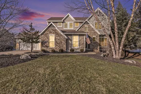 5943 Glen Ellyn Ct SE, Grand Rapids, MI 49546