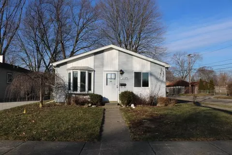 27137 Alger St, Madison Heights, MI 48071