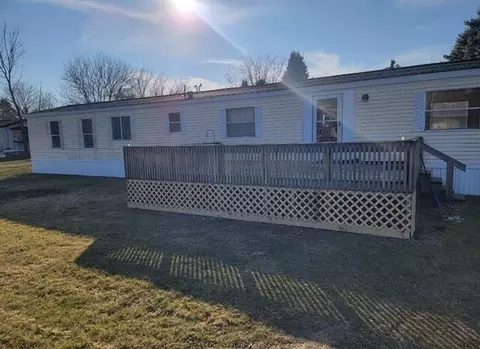 611 W Randall St, Tekonsha, MI 49092