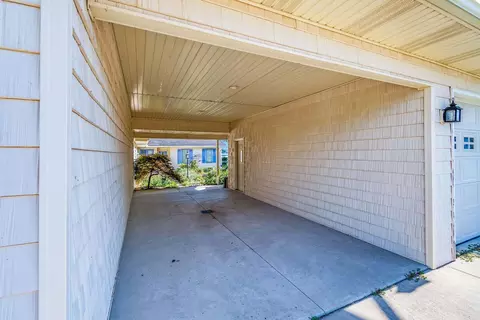 Exterior - 650 Tomahawk Trl, Coldwater, MI 49036 photo 6 of 11