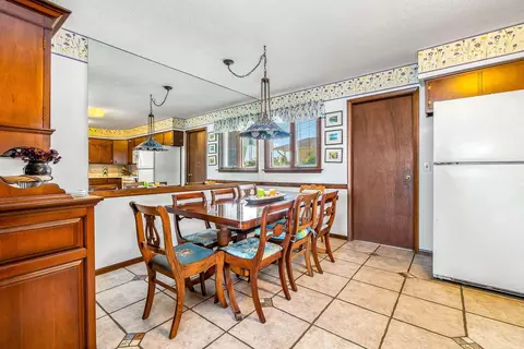 Dining - 650 Tomahawk Trl, Coldwater, MI 49036 photo 1 of 1