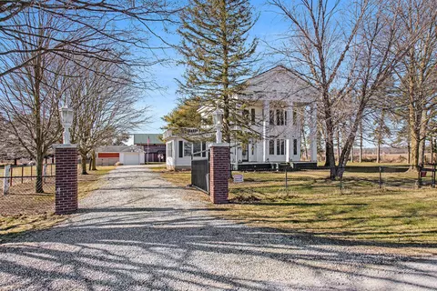 70384 Trout Rd, Union, MI 49130