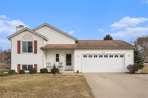 1775 Riverbend Dr, Allegan, MI 49010