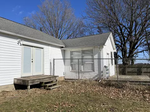 7593 N 28th St, Richland, MI 49083