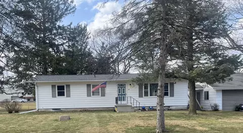 708 Brentwood Rd, Jackson, MI 49202