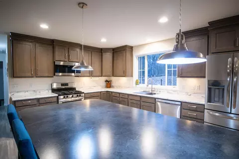 Kitchen - 5953 E 48th St, Newaygo, MI 49337 photo 3 of 5