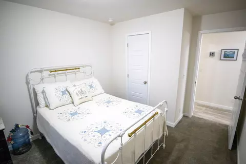 Bedroom - 5953 E 48th St, Newaygo, MI 49337 photo 5 of 7