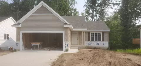 6526 Cherry Mead Ct, Caledonia, MI 49316
