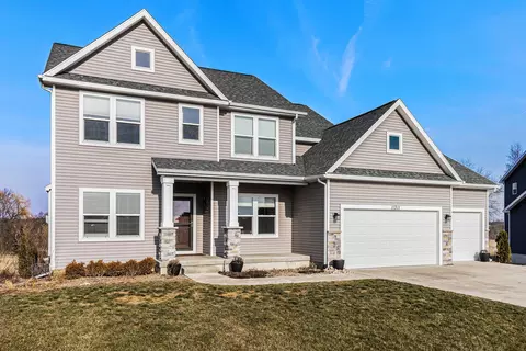 11311 Sandhill Dr, Grass Lake, MI 49240