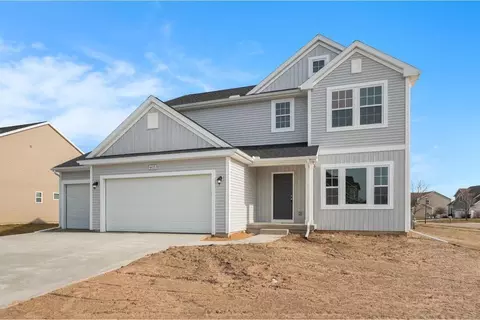 6035 Wabash Ln, Stevensville, MI 49127