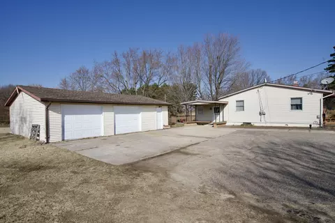 3848 Boyer Rd, Coloma, MI 49038 photo 4