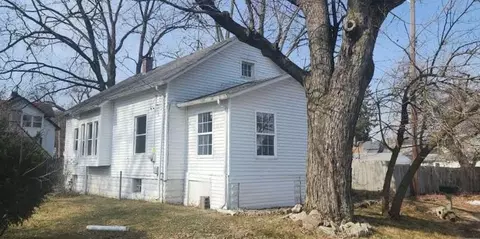 2220 Superior Ave, Kalamazoo, MI 49001