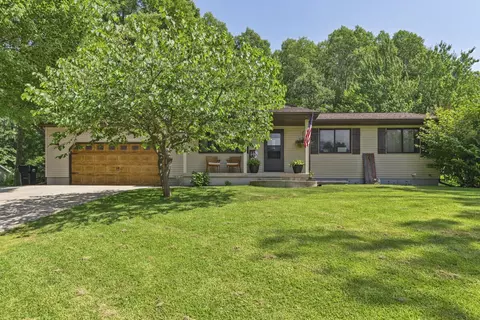 13902 Jet Dr, Big Rapids, MI 49307