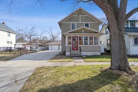 411 Seventh St, Jackson, MI 49201