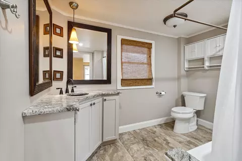 Bath - 411 Seventh St, Jackson, MI 49201 photo 1 of 3