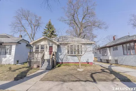 2284 Miner Ave, Muskegon, MI 49441