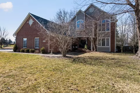 1403 Carston Ln, Chelsea, MI 48118