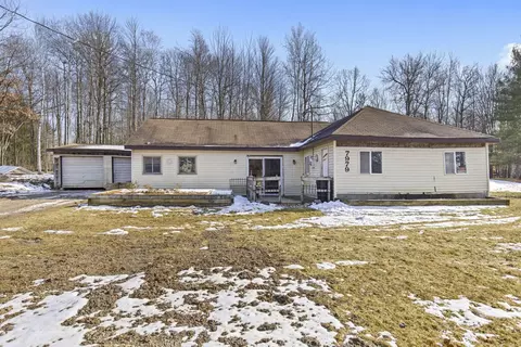 7979 Ojibwa Home 1, Weidman, MI 48893