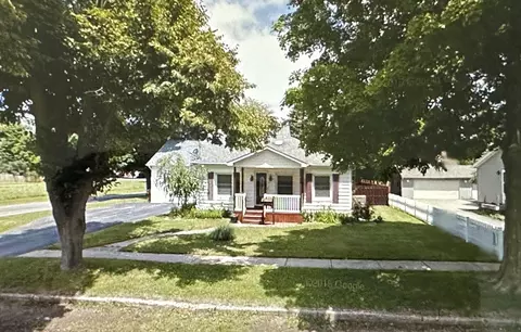 302 E Hamilton St, Homer, MI 49245