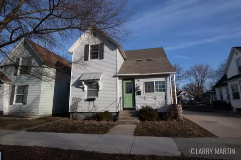 45 E 18th St, Holland, MI 49423