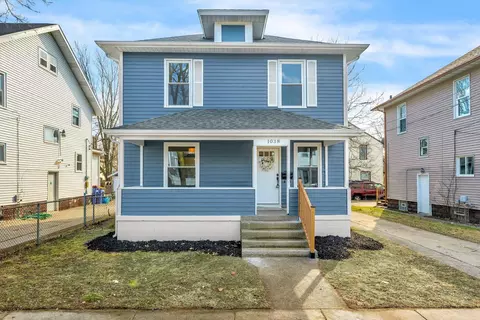 1038 Worden St SE, Grand Rapids, MI 49507
