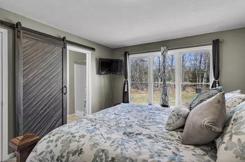 Bedroom - 11222 Baker Rd, Jerome, MI 49249 photo 5 of 5