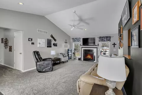 Living - 11222 Baker Rd, Jerome, MI 49249 photo 3 of 7