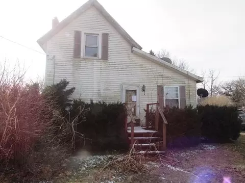 31143 Depot St, Leonidas, MI 49066