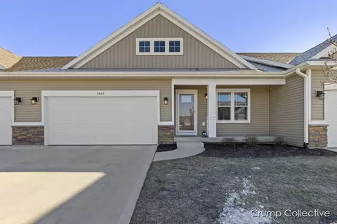 3042 Raspberry Ln, Holland, MI 49424