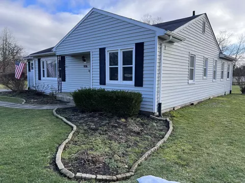 926 Marengo Dr, Troy, MI 48085