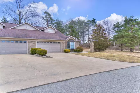 5504 Donavon Dr, Jackson, MI 49201 photo 3