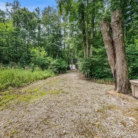 Exterior - 8143 Pine Ridge Rd, Camden, MI 49232 photo 3 of 6