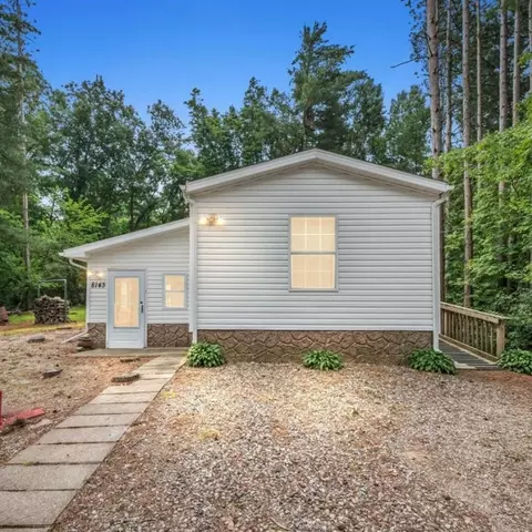 8143 Pine Ridge Rd, Camden, MI 49232