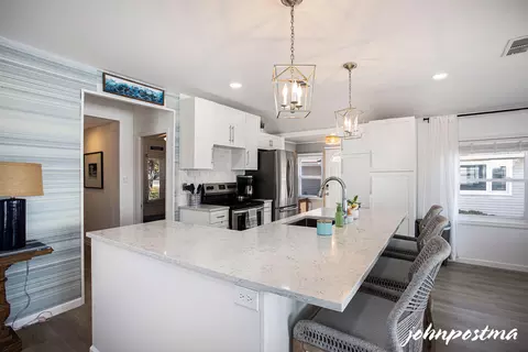 Kitchen - 6745 Golf Side Ct, Saranac, MI 48881 photo 4 of 5