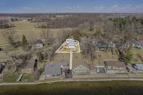 View/Area - 6745 Golf Side Ct, Saranac, MI 48881 photo 3 of 5
