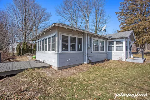Exterior - 6745 Golf Side Ct, Saranac, MI 48881 photo 4 of 7