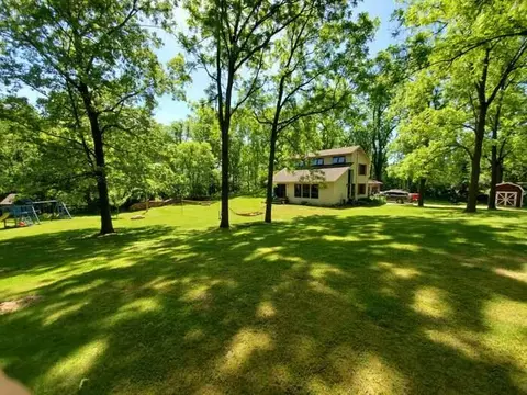 Exterior - 7149 Bayview Rd, Jackson, MI 49201 photo 10 of 10