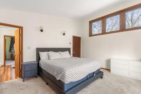 Bedroom - 7149 Bayview Rd, Jackson, MI 49201 photo 6 of 8