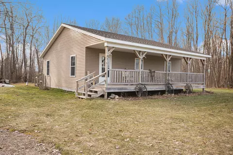 3647 W Stanton Rd, Stanton, MI 48888 photo 2