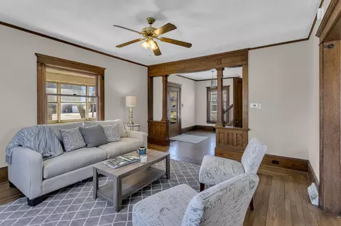 Living - 1216 Forest Ave, Jackson, MI 49201 photo 2 of 3