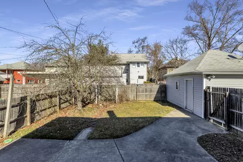 Exterior - 1216 Forest Ave, Jackson, MI 49201 photo 8 of 8