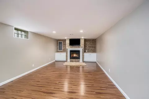 Living - 51759 M-40, Marcellus, MI 49067 photo 5 of 6