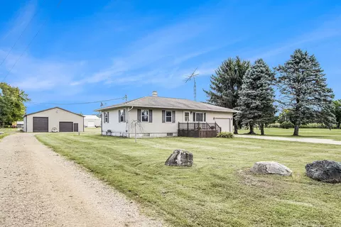 Exterior - 51759 M-40, Marcellus, MI 49067 photo 5 of 14