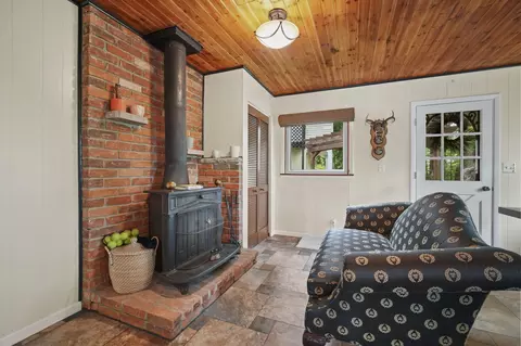 Other - 509 Morris Dr, Jackson, MI 49201 photo 1 of 6