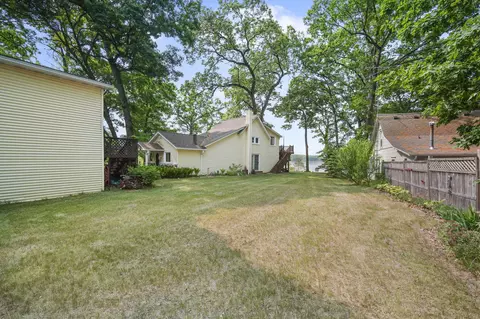 Exterior - 509 Morris Dr, Jackson, MI 49201 photo 10 of 16