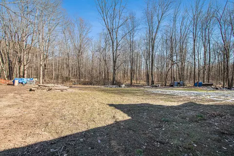Exterior - 7133 Johnson Rd, Coloma, MI 49038 photo 8 of 9