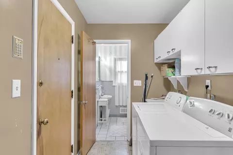1883 Shoemaker Dr, Jackson, MI 49203 photo 22